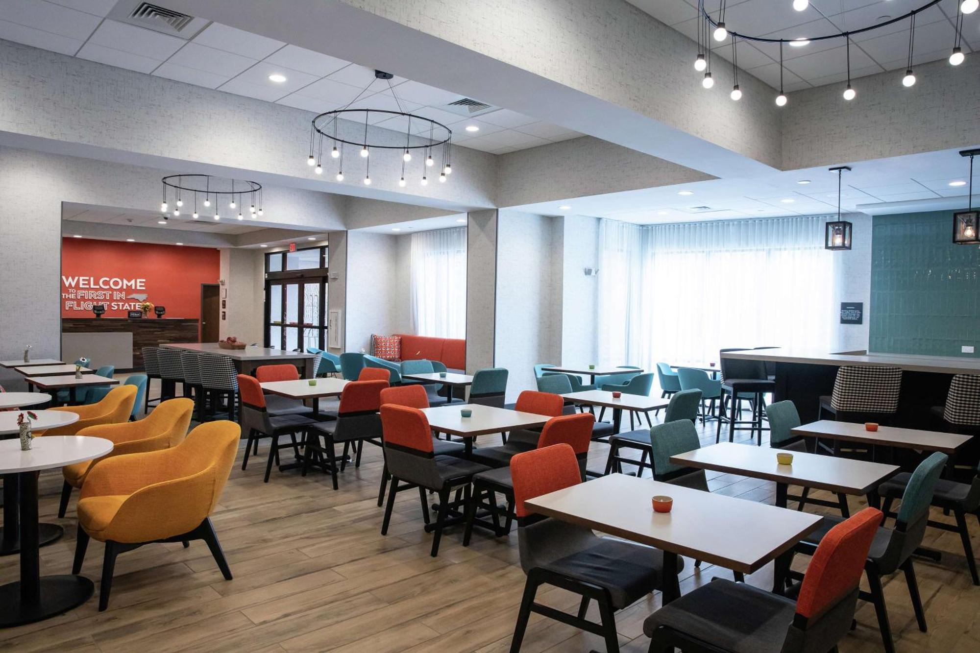Hampton Inn בלק מאונטיין מראה חיצוני תמונה